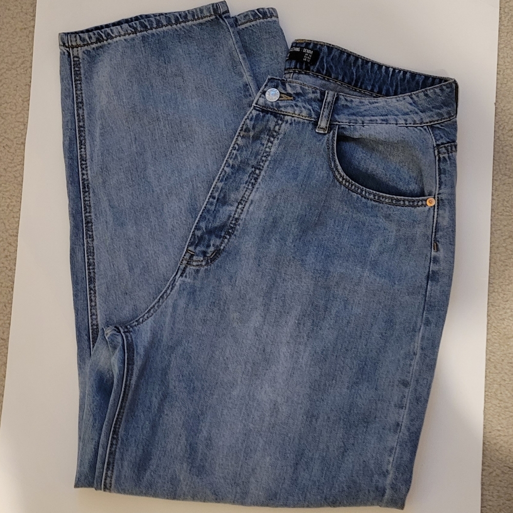PrettyLittleThing Boyfriend Jeans